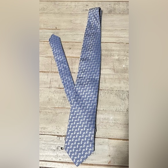 Ermenegildo Zegna Other - Ermenegildo Zegna “All Eyes” 100% Silk Italian Tie